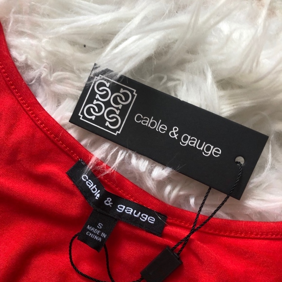 { cable & gauge } NWT Red V-Neck Knotted Dress - Picture 4 of 8